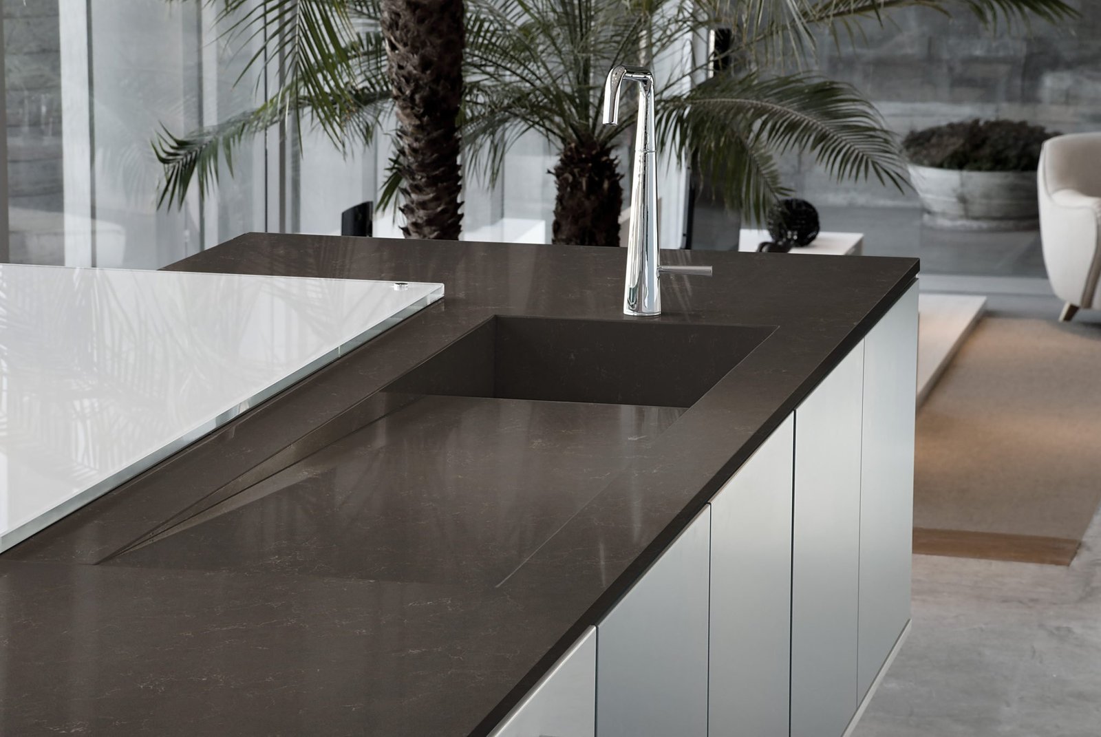 Why+Use+Slough+Quartz+Worktop+Company