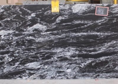 FOREST BLACK 3cm